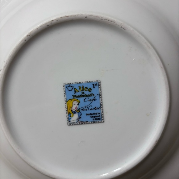 Cardew Alice in Wonderland Soup or Cereal Bowl -- Ceramic - Picture 3 of 5